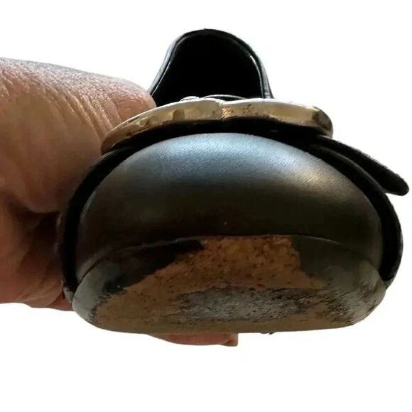 Gucci GG Black Buckle Pumps - Picture 7 of 12